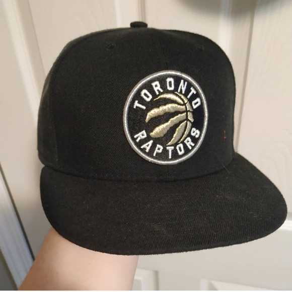 🤍Toronto Raptors flat brim hat - Picture 1 of 2